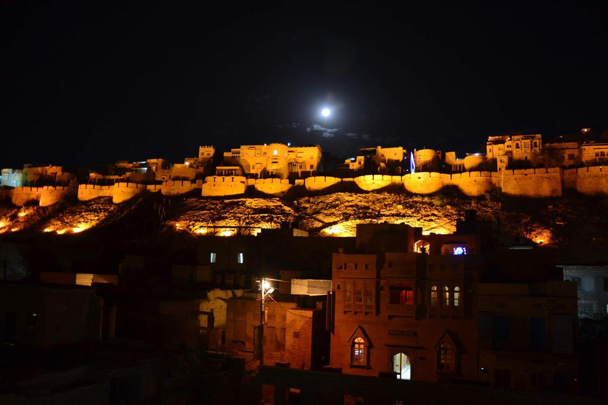 Hotel Oasis Haveli Jaisalmer (Adults Only) Kültér fotó